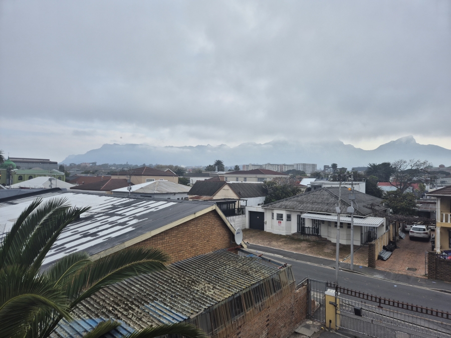 2 Bedroom Property for Sale in Wynberg Western Cape